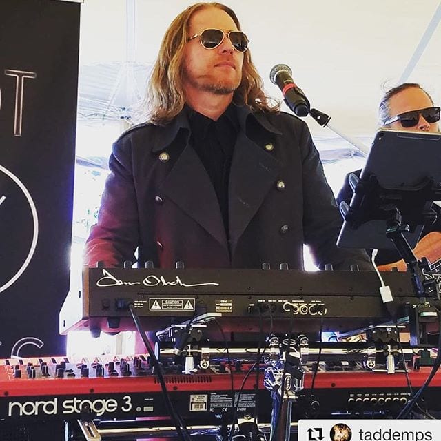 🤘 Rocking the 🎹