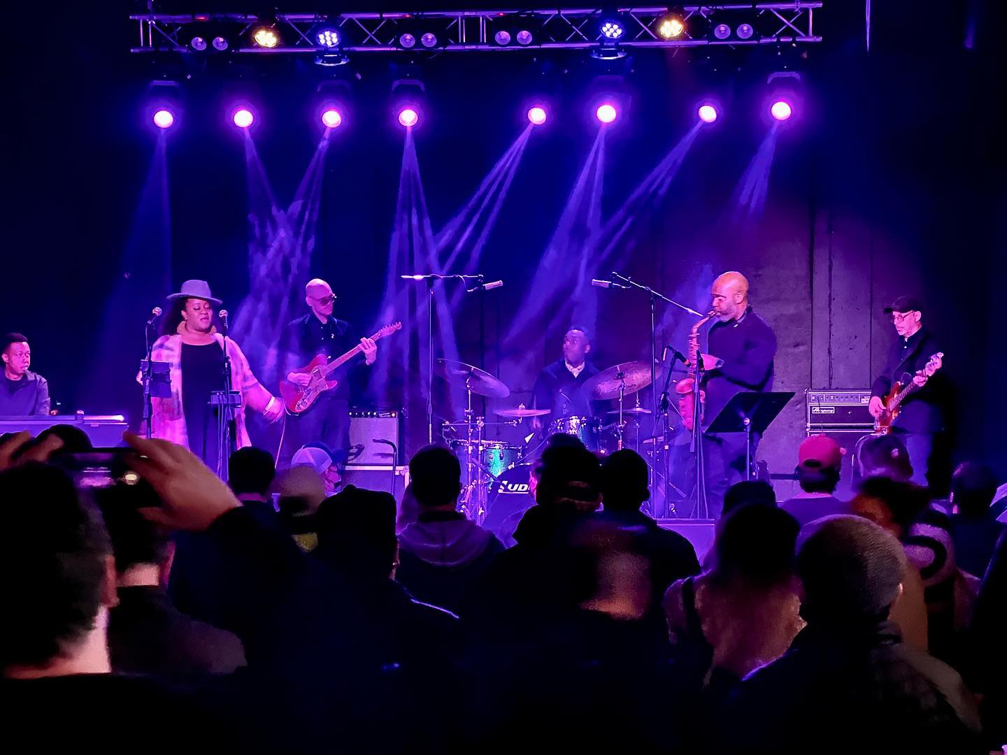Just got home from seeing my first live show since the pandemic and it was @natesmithdrums with @ammawhatt @jaleelshaw and I’m buzzing from the music!